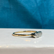 18ct Yellow Gold Diamond Ring