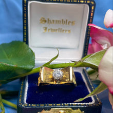 18ct Yellow Gold Diamond Ring