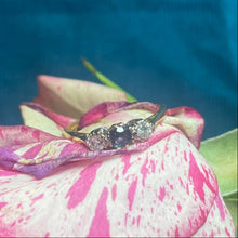 18ct Yellow Gold Sapphire and Diamond Ring