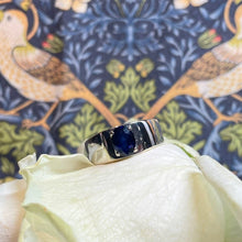 9ct White Gold Sapphire Ring