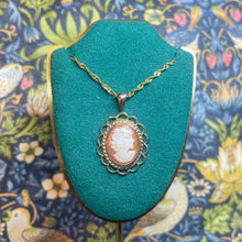 9ct Yellow Gold Cameo Pendant Necklace