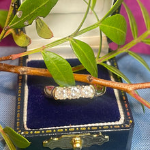 18ct Yellow Gold Diamond Ring