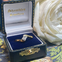 18ct Yellow Gold Diamond Twist Ring
