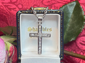 18ct White Gold Diamond Cross Pendant Necklace