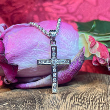 18ct White Gold Diamond Cross Pendant Necklace