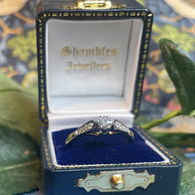 18ct Yellow Gold Diamond Ring