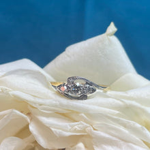 18ct Yellow Gold Diamond Twist Ring