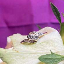 18ct Yellow Gold Diamond Twist Ring
