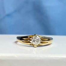 18ct Yellow Gold Diamond Ring