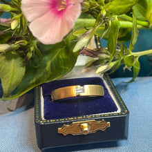 18ct Yellow Gold Diamond Ring