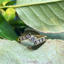 9ct Yellow Gold Diamond Twist Ring