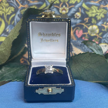 18ct Yellow Gold Diamond Ring