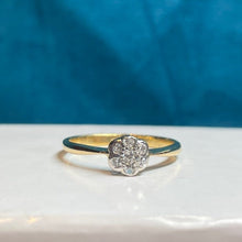 18ct Yellow Gold Diamond Cluster Ring
