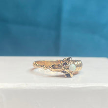 9ct Yellow Gold Opal and Garnet Ram Ring