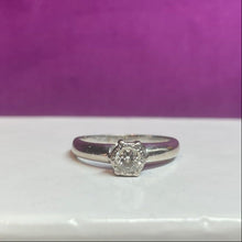 18ct White Gold Diamond Ring