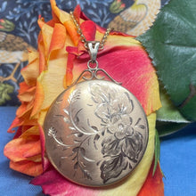 9ct Yellow Gold Large Locket Necklace