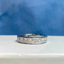 18ct White Gold Diamond Band