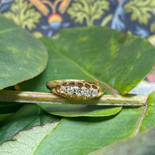 18ct Yellow Gold Diamond Ring
