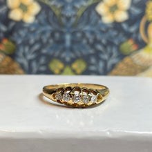 18ct Yellow Gold Diamond Ring