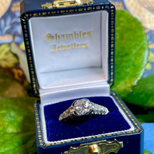 18ct Yellow Gold Diamond Ring