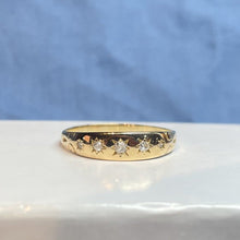 18ct Yellow Gold Star-Set Diamond Band