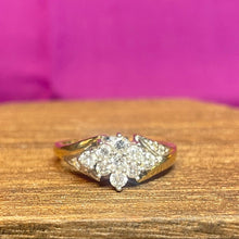 18ct Yellow Gold Diamond Cluster Ring
