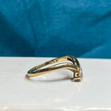 9ct Yellow Gold Crossover Ring