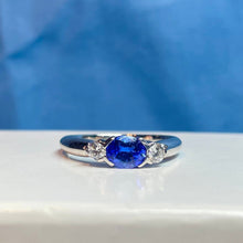 18ct White Gold Tanzanite and Diamond Ring