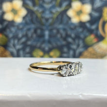 18ct Yellow Gold Diamond Ring