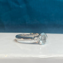 18ct White Gold Blue Topaz and Diamond Ring