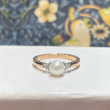 18ct Yellow Gold Pearl and Diamond Ring