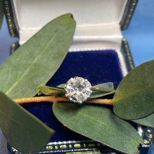18ct Yellow Gold Diamond Ring