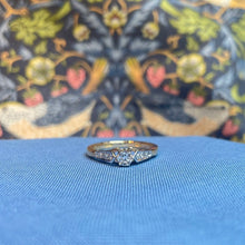 18ct Yellow Gold Diamond Ring