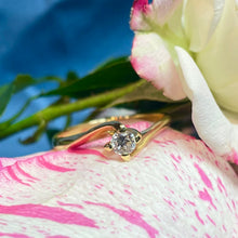 18ct Yellow Gold Diamond Ring