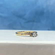 18ct Yellow Gold Diamond Ring