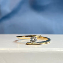 18ct Yellow Gold Diamond Ring