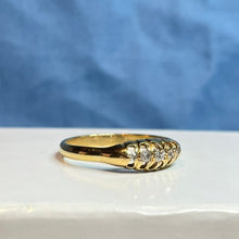 18ct Yellow Gold Diamond Ring