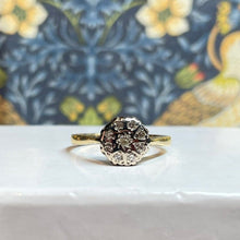 18ct Yellow Gold Diamond Ring