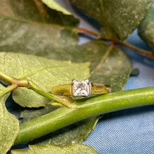 18ct Yellow Gold Diamond Ring