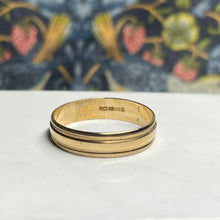 9ct Yellow Gold Patterned Band