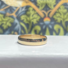 9ct Yellow Gold Band