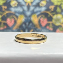 9ct Yellow Gold Band