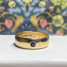 9ct Yellow Gold Band with Sapphire