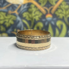 9ct Yellow Gold Patterned Band