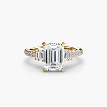 Solitaire with Pavé 4