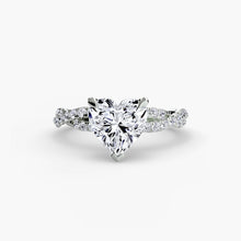 The Twisted Pavé Solitaire