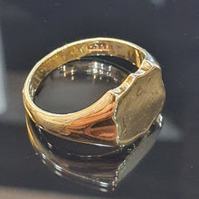 9ct Yellow Gold Signet Ring