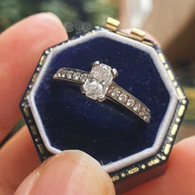 Platinum Diamond Ring