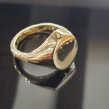 9ct Yellow Gold Signet Ring
