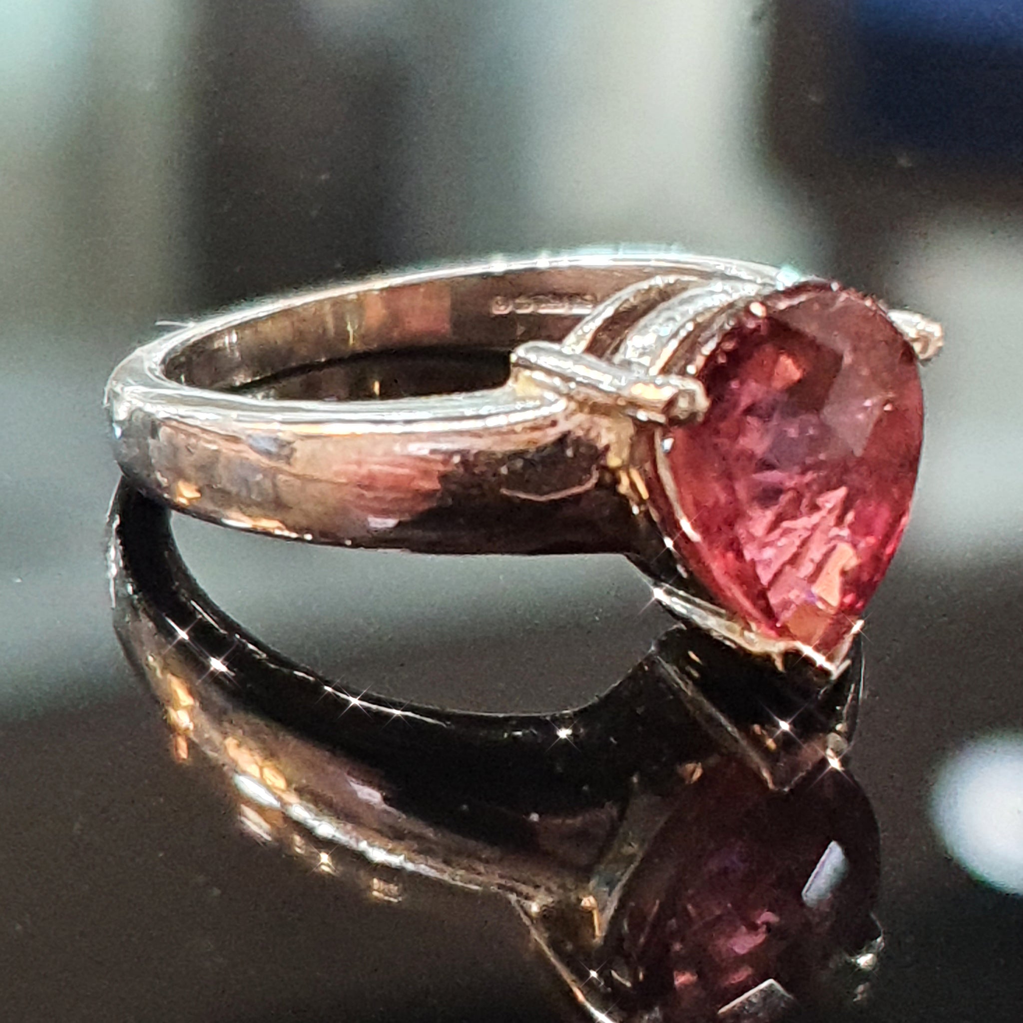 Tourmaline Ring set on 18ct White Gold